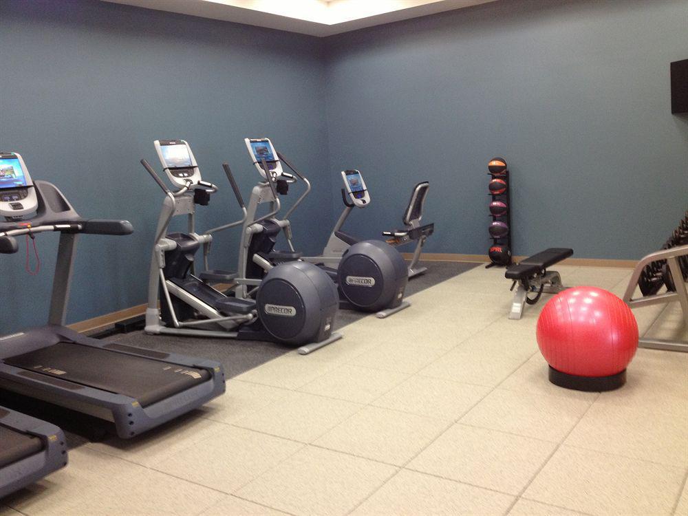 Embassy Suites By Hilton Newark Airport Elizabeth Luaran gambar