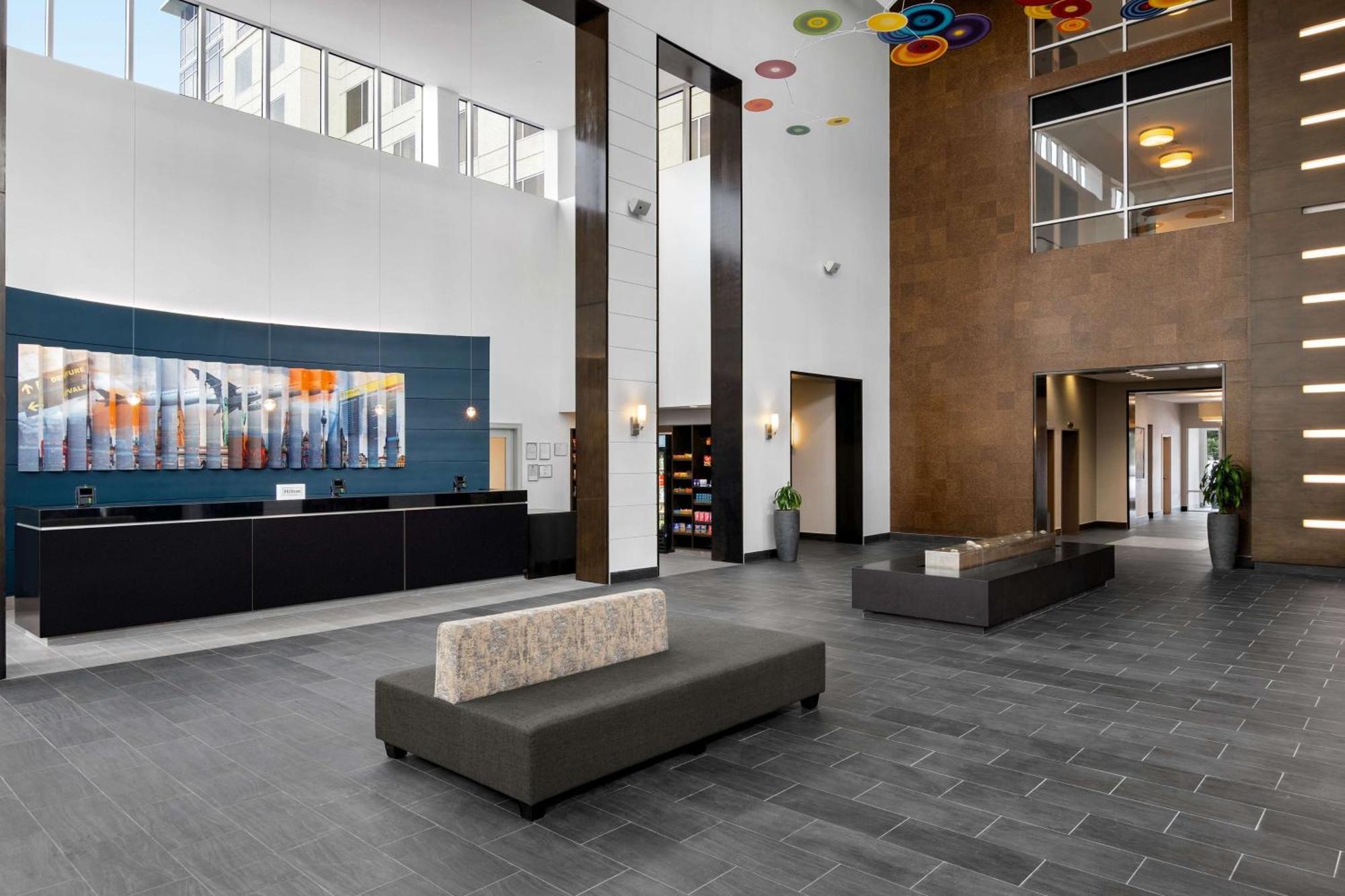 Embassy Suites By Hilton Newark Airport Elizabeth Luaran gambar