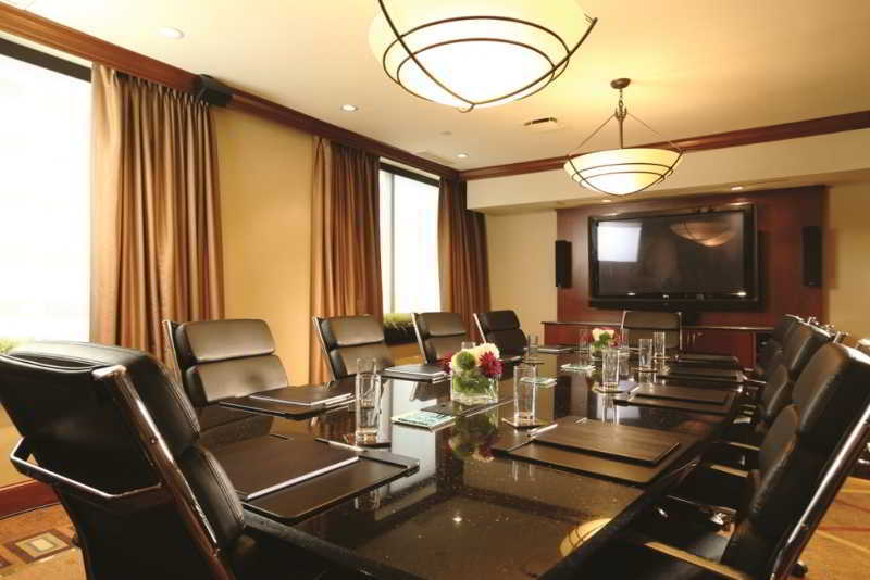 Embassy Suites By Hilton Newark Airport Elizabeth Luaran gambar