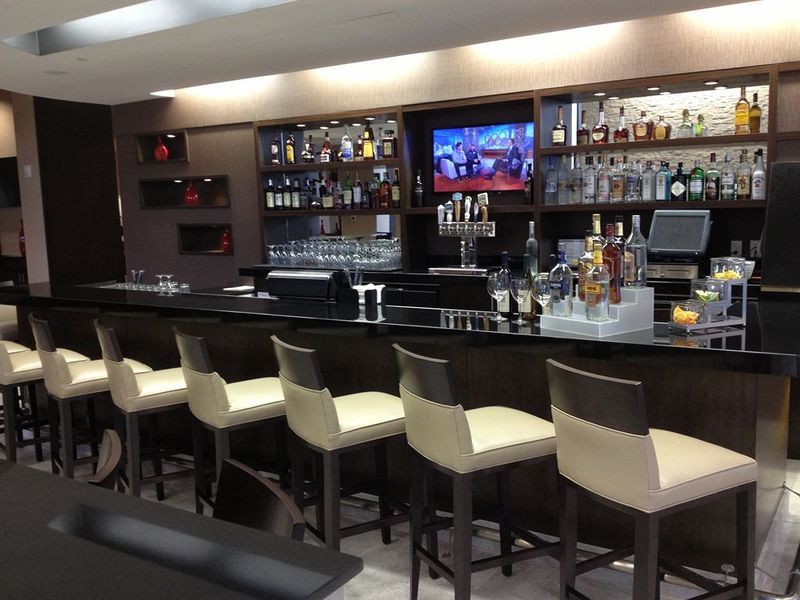 Embassy Suites By Hilton Newark Airport Elizabeth Luaran gambar