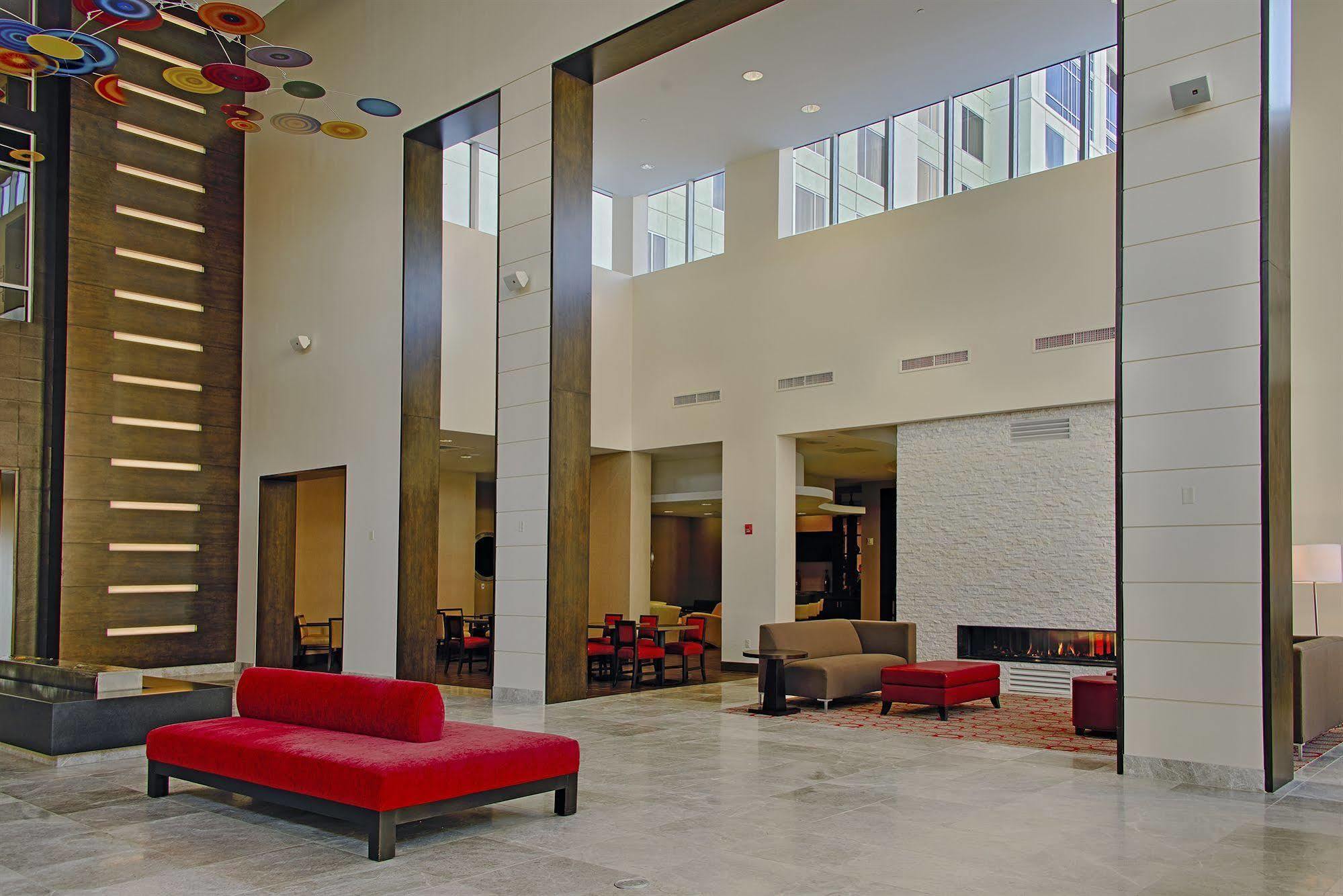 Embassy Suites By Hilton Newark Airport Elizabeth Luaran gambar