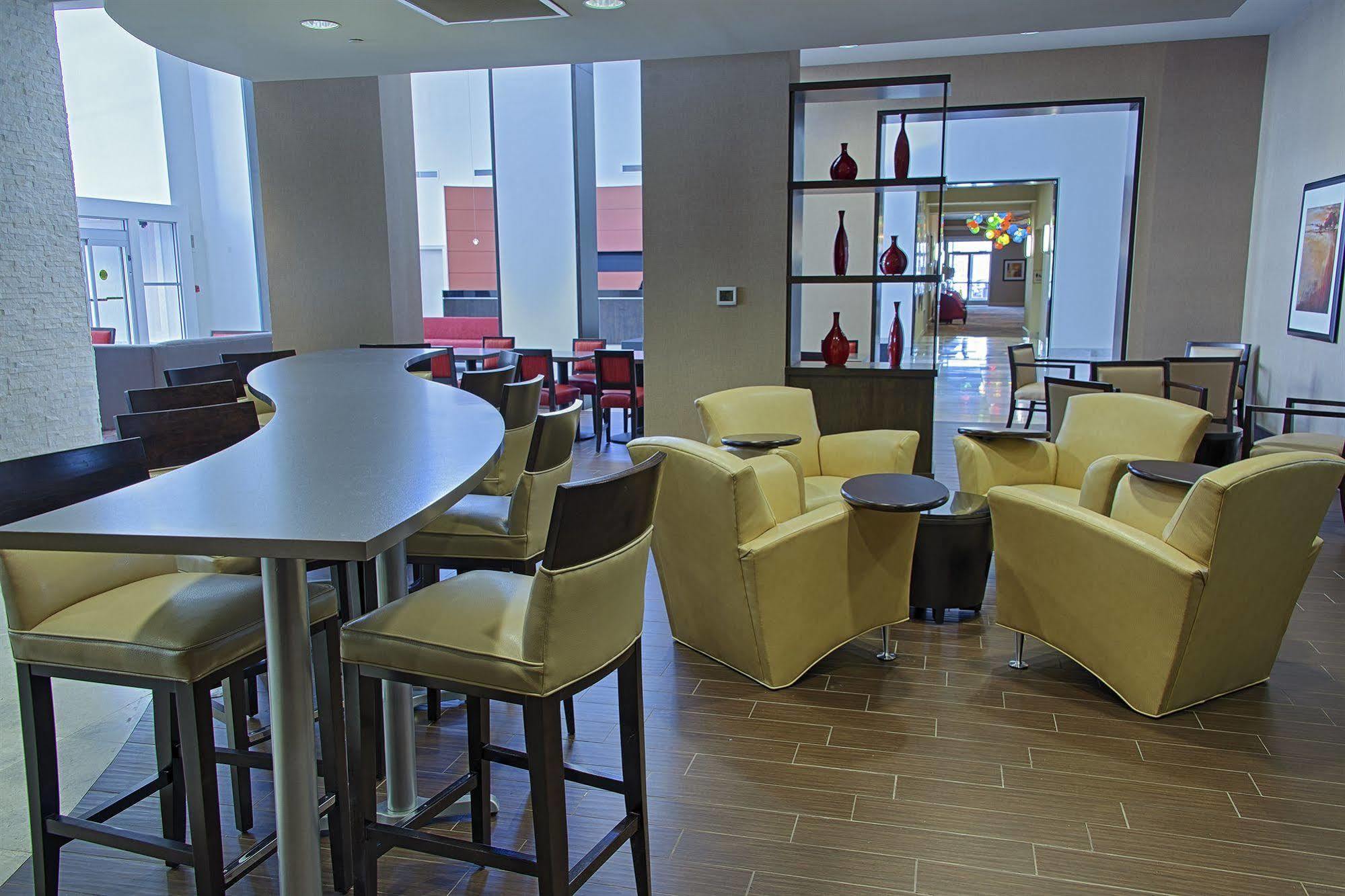 Embassy Suites By Hilton Newark Airport Elizabeth Luaran gambar