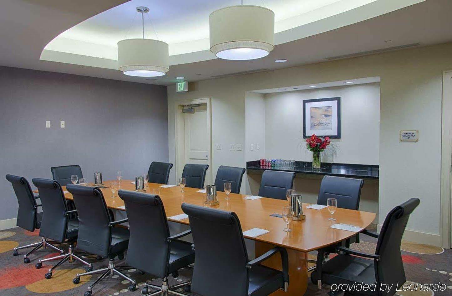 Embassy Suites By Hilton Newark Airport Elizabeth Luaran gambar